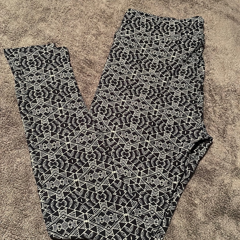 LuLaRoe leggings